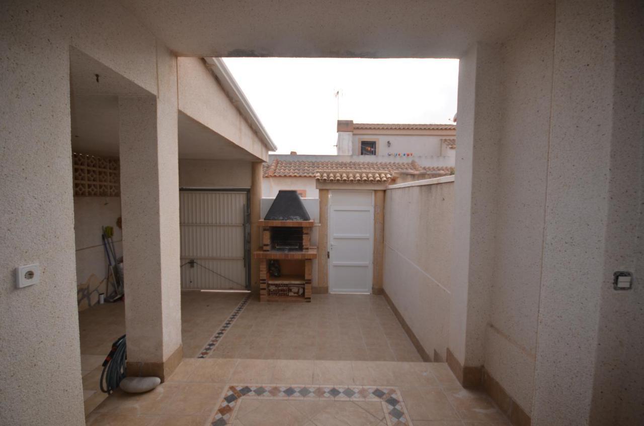 Agradable Adosado Con Piscina, Duchas Hidromasaje Torrevieja Exterior foto