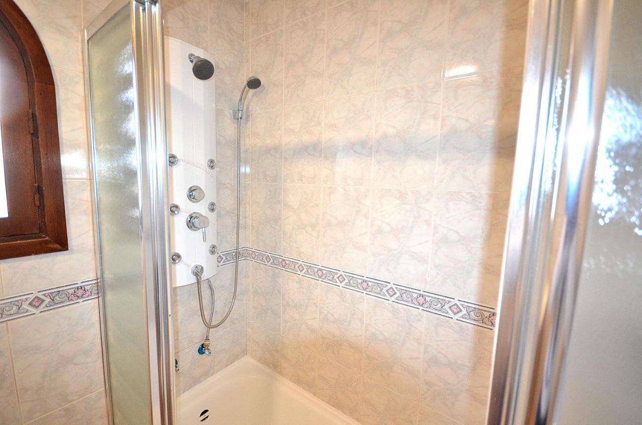 Agradable Adosado Con Piscina, Duchas Hidromasaje Torrevieja Exterior foto