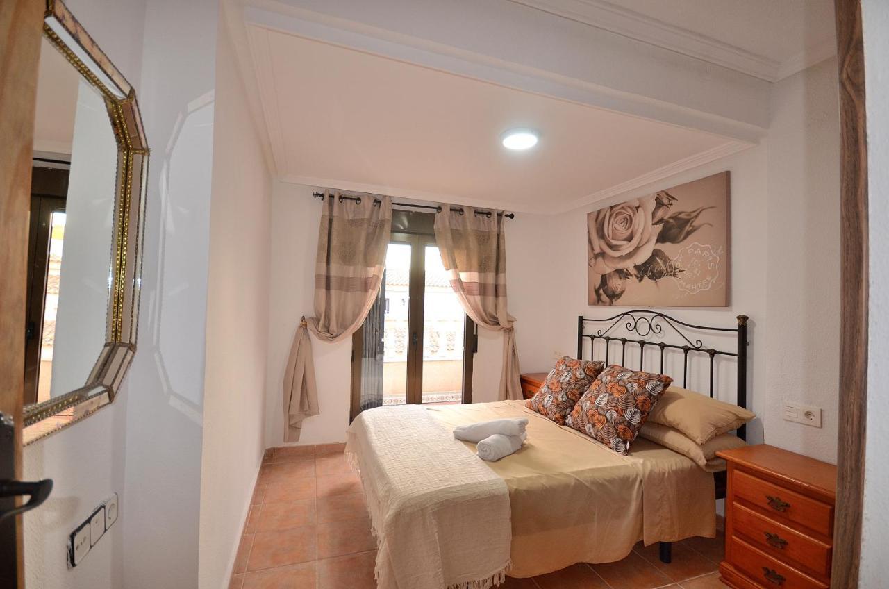 Agradable Adosado Con Piscina, Duchas Hidromasaje Torrevieja Exterior foto