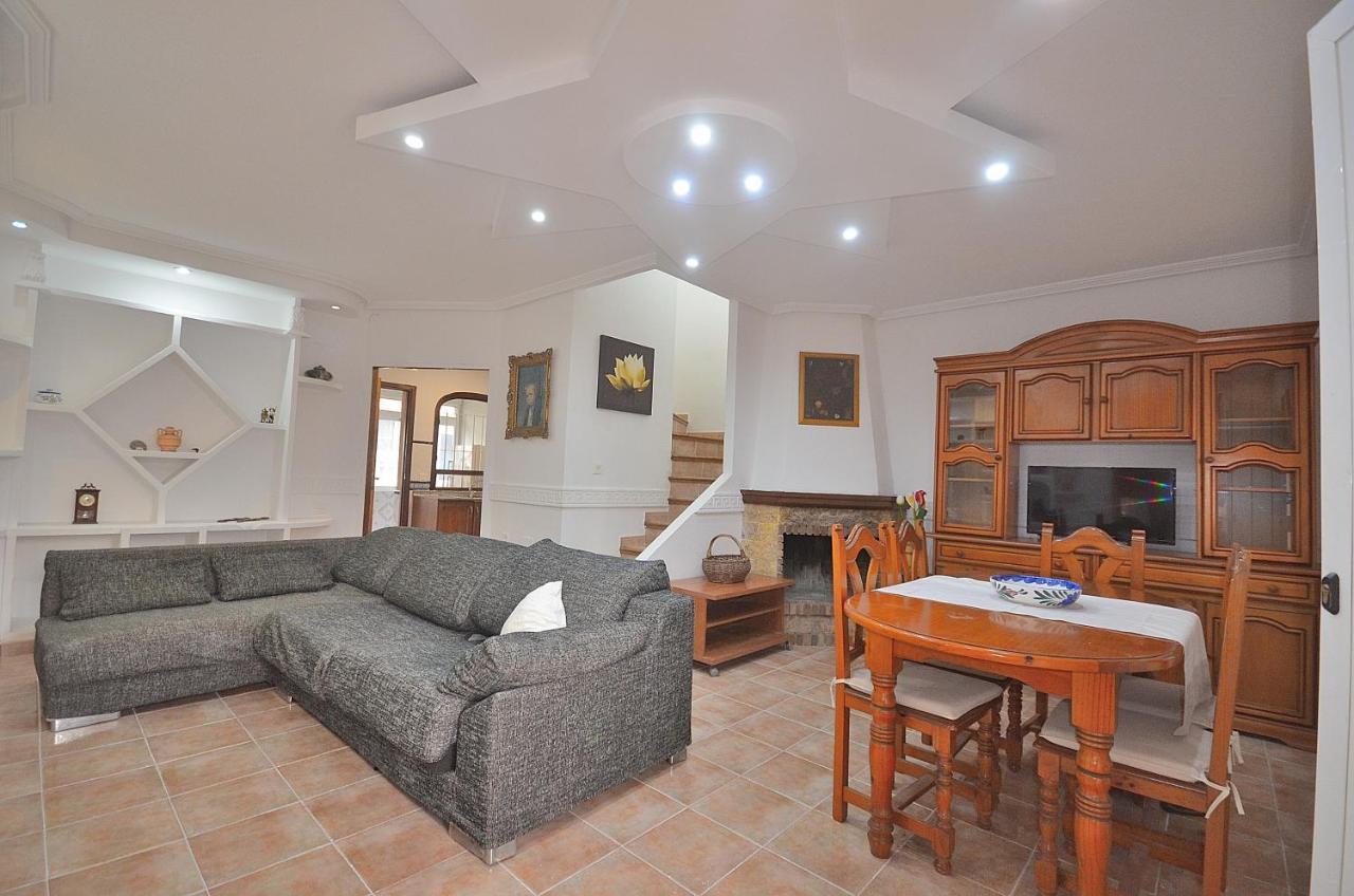 Agradable Adosado Con Piscina, Duchas Hidromasaje Torrevieja Exterior foto