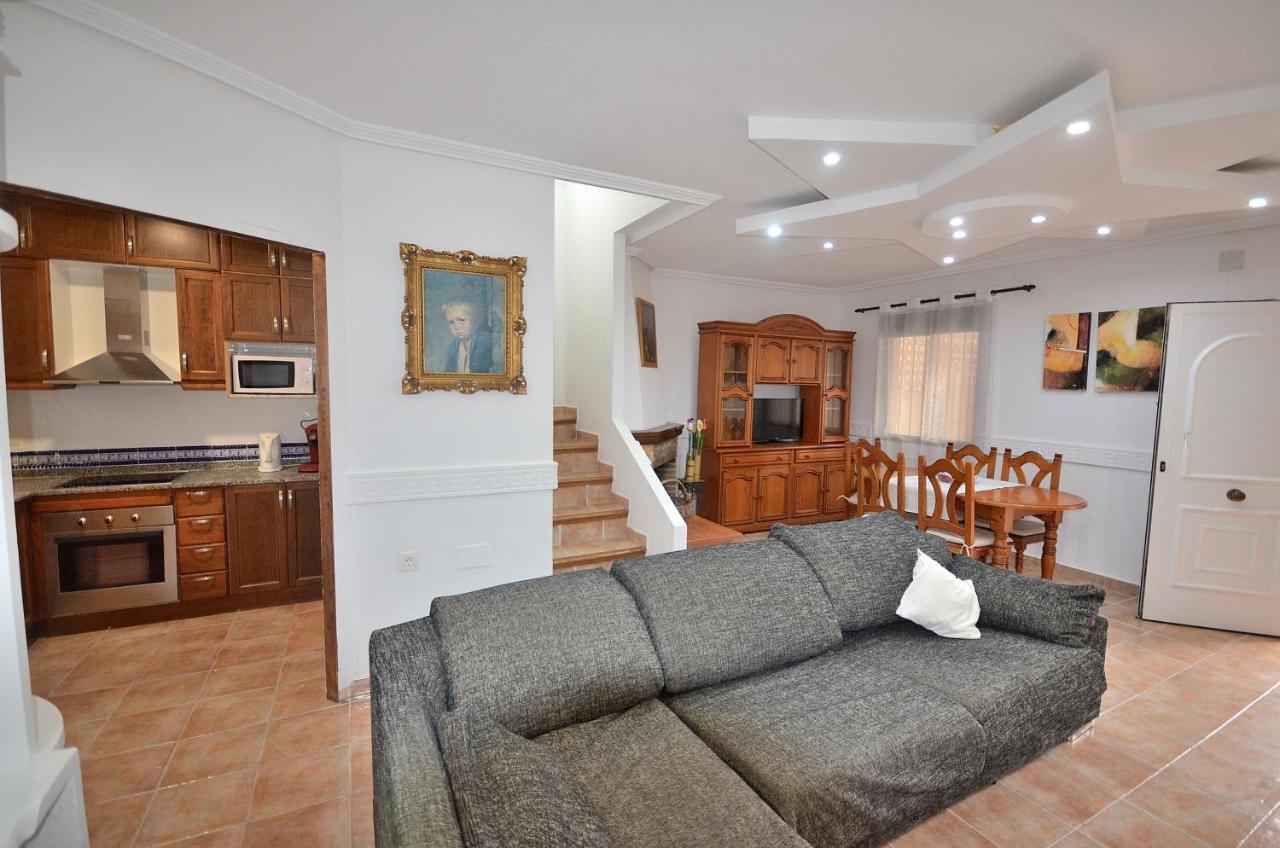 Agradable Adosado Con Piscina, Duchas Hidromasaje Torrevieja Exterior foto